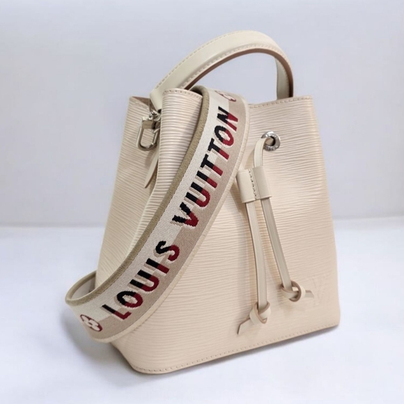 ✨️Authentic Louis Vuitton Neonoe BB Quartz - Picture 8 of 14